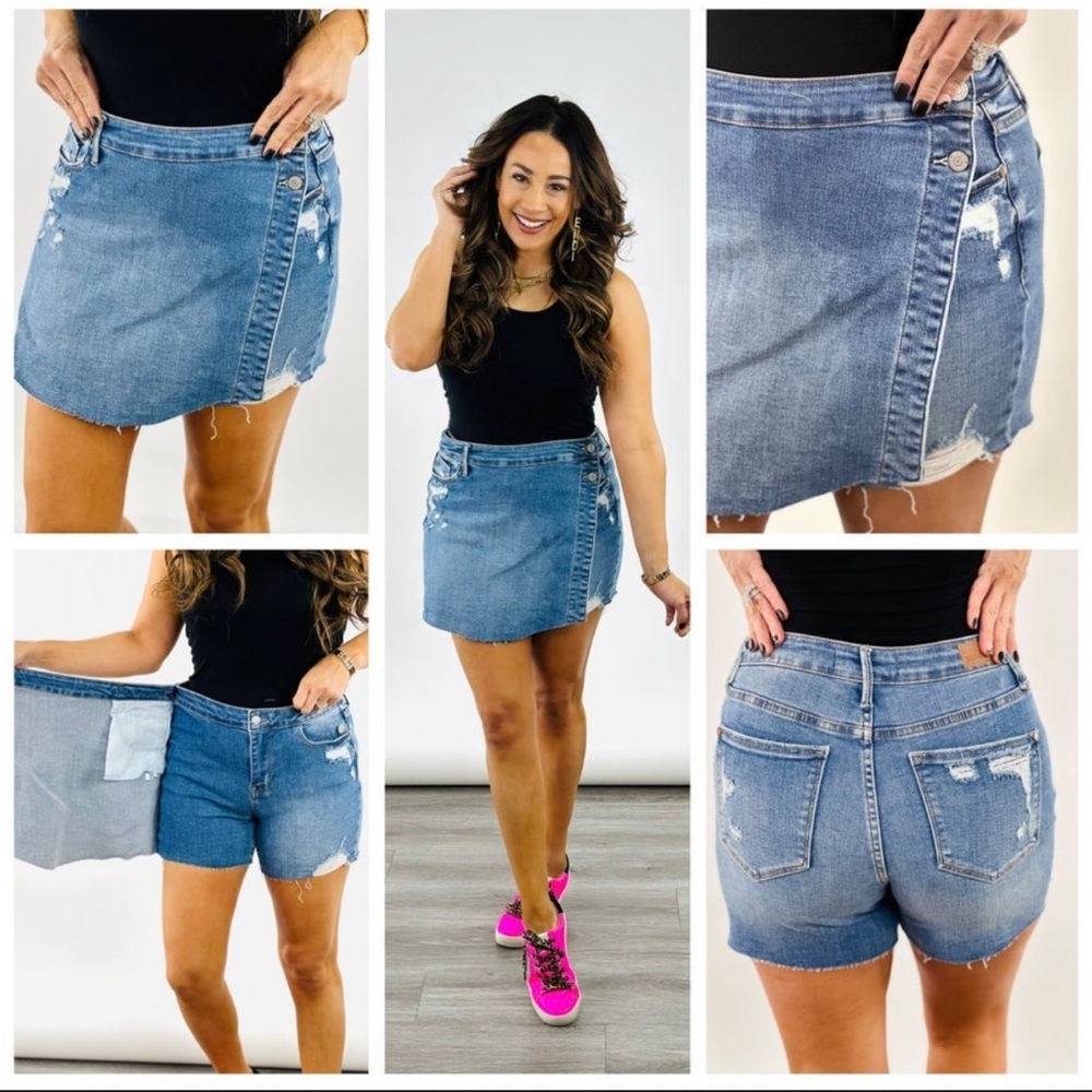 Judy Blue denim skort NWT